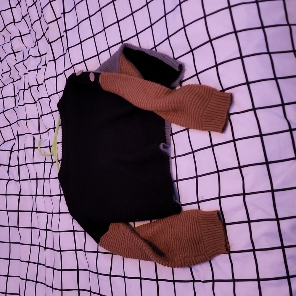 2 tone sweater
